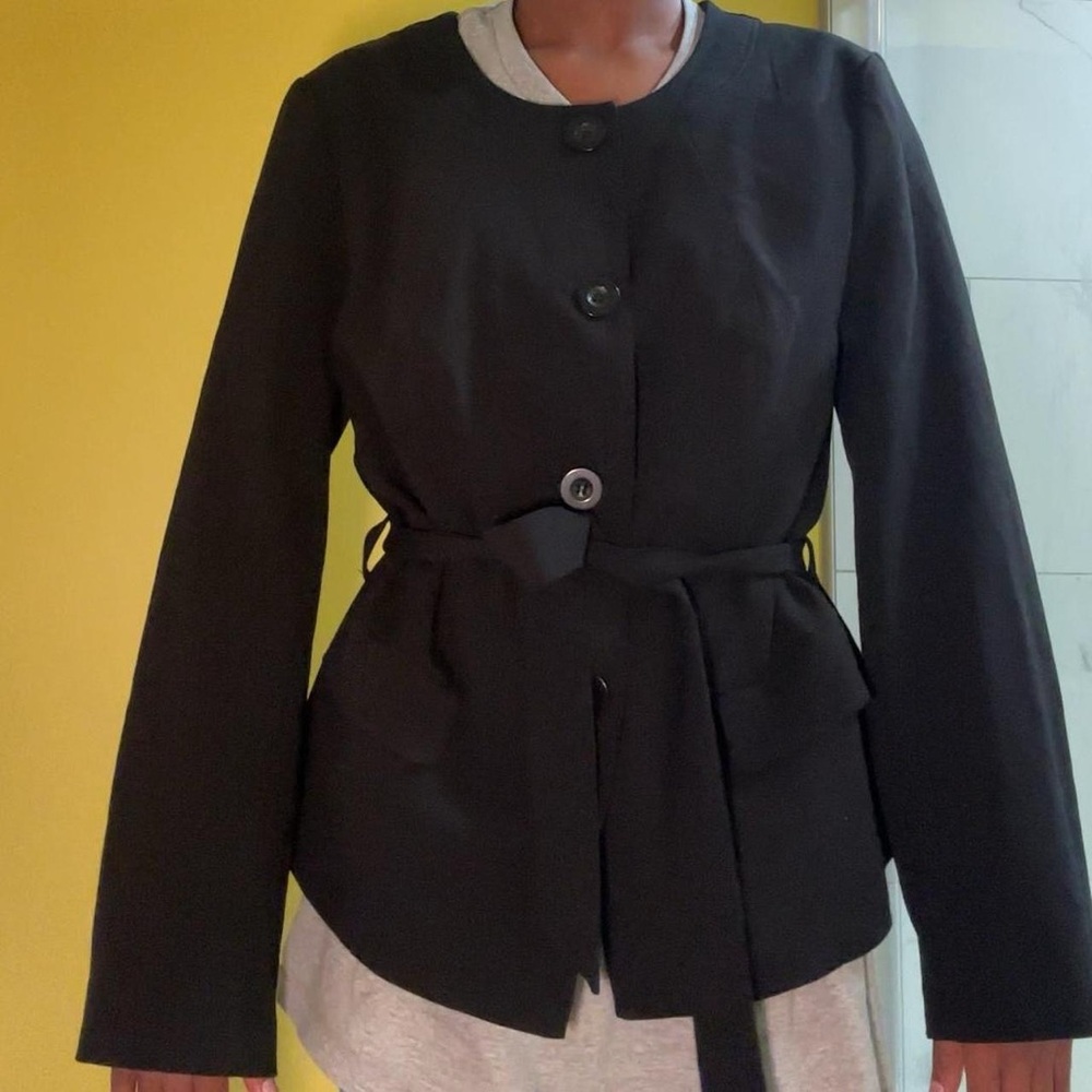 Venus Black Round-Neck Button Jacket - image 3